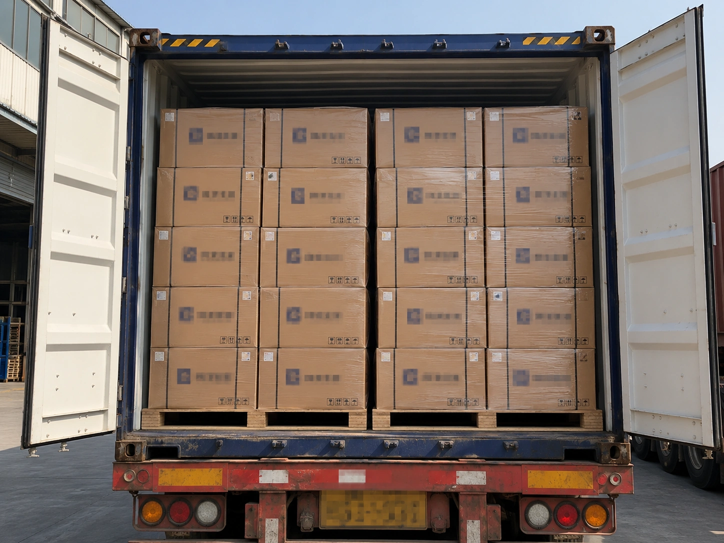 Secure packaging and delivery for custom hot and cold packs